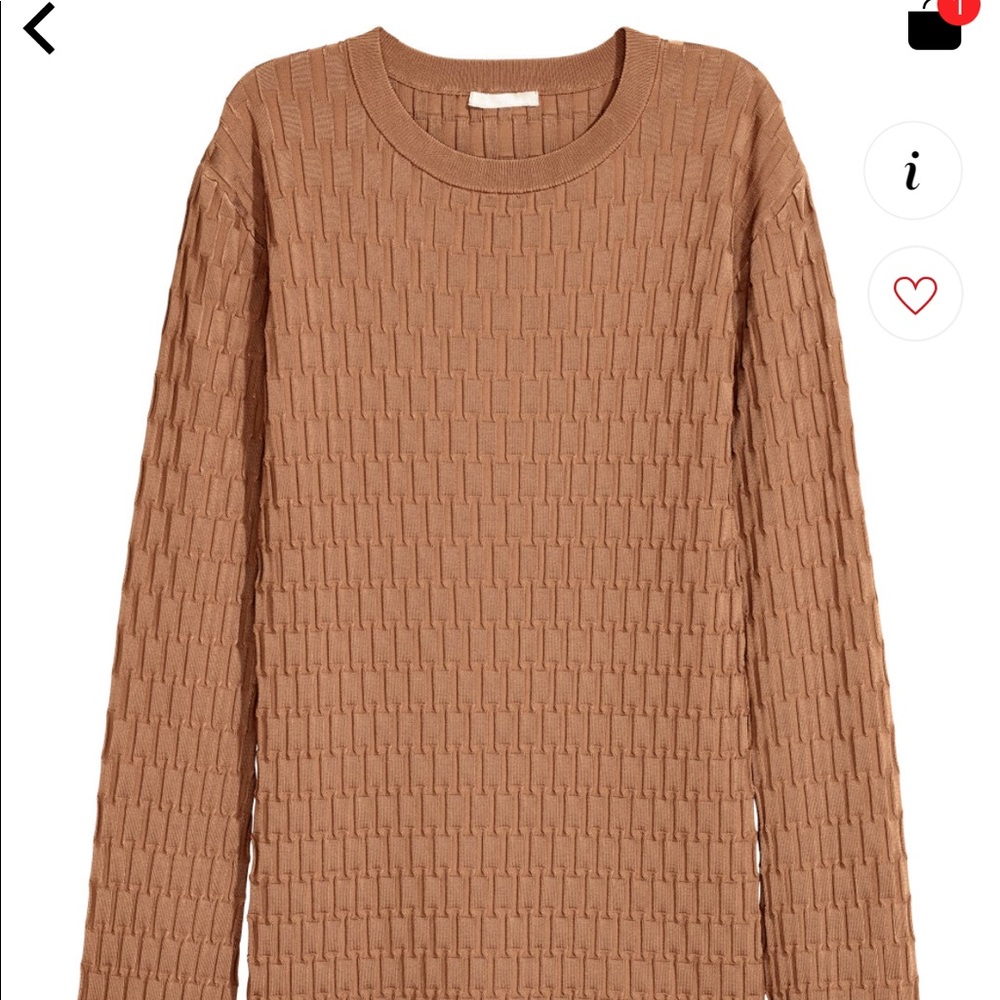 H&M textures tunic.